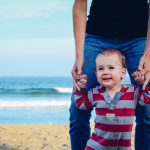 Partir en vacances et voyager avec un bébé ou des enfants en bas âge