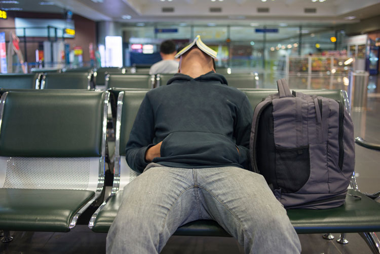 dormir à l'aéroport