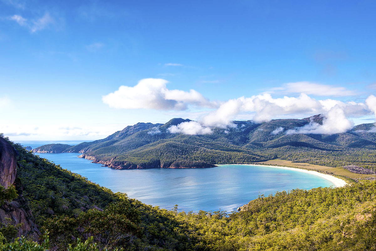 Vue panoramique sur l'ïle de Tasmanie en Australie