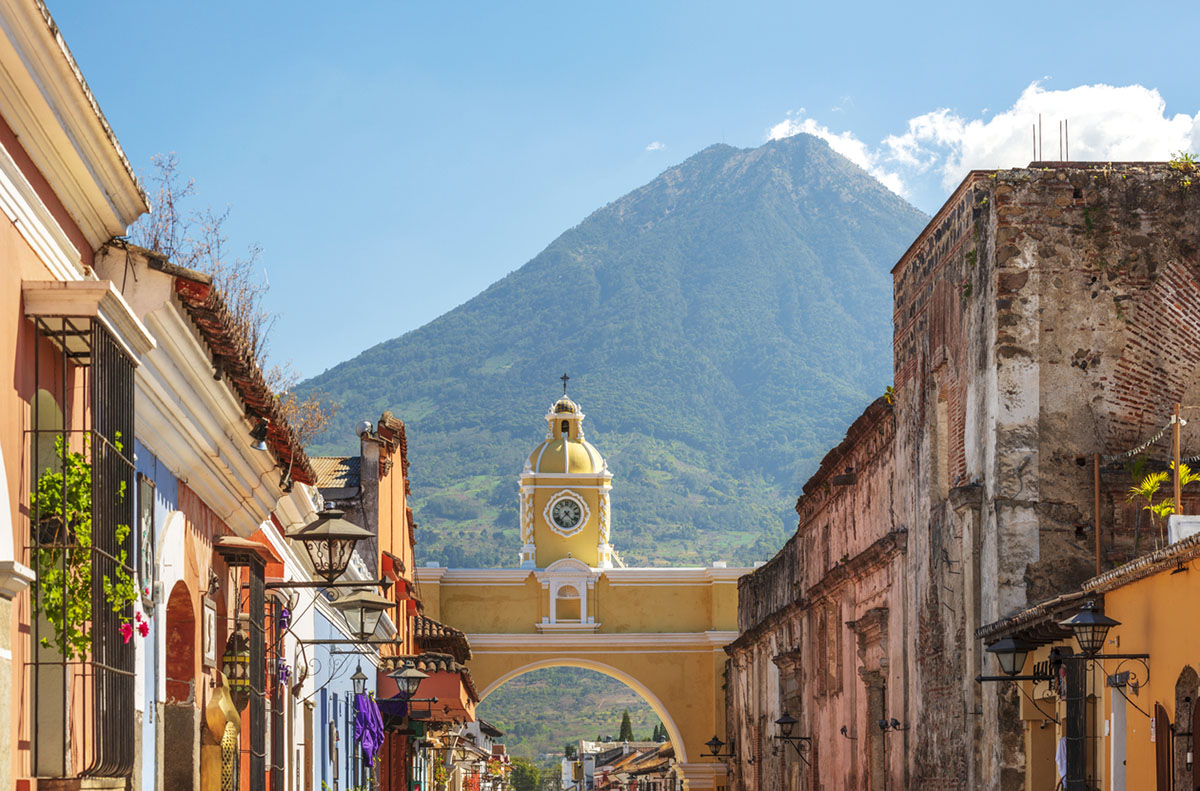 Vue sur les rues d'Antigua au Guatemala