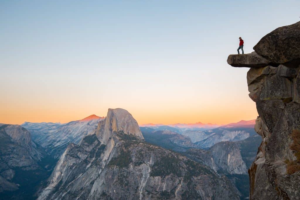 Randonneur dans le parc national de Yosemite